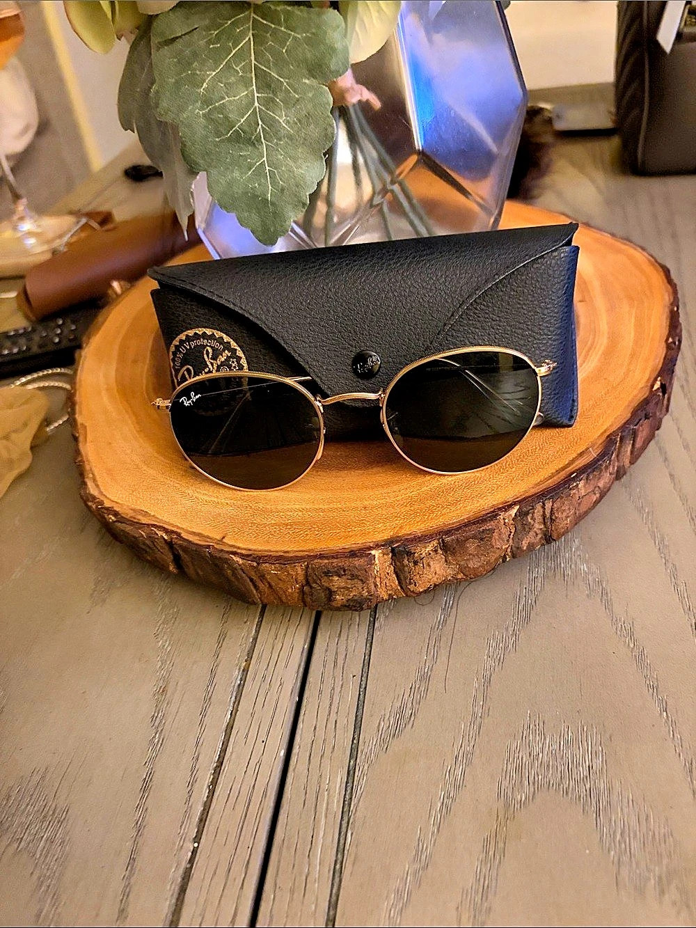 Ray-Ban RB3447 Round Metal Sunglasses Black & Gold